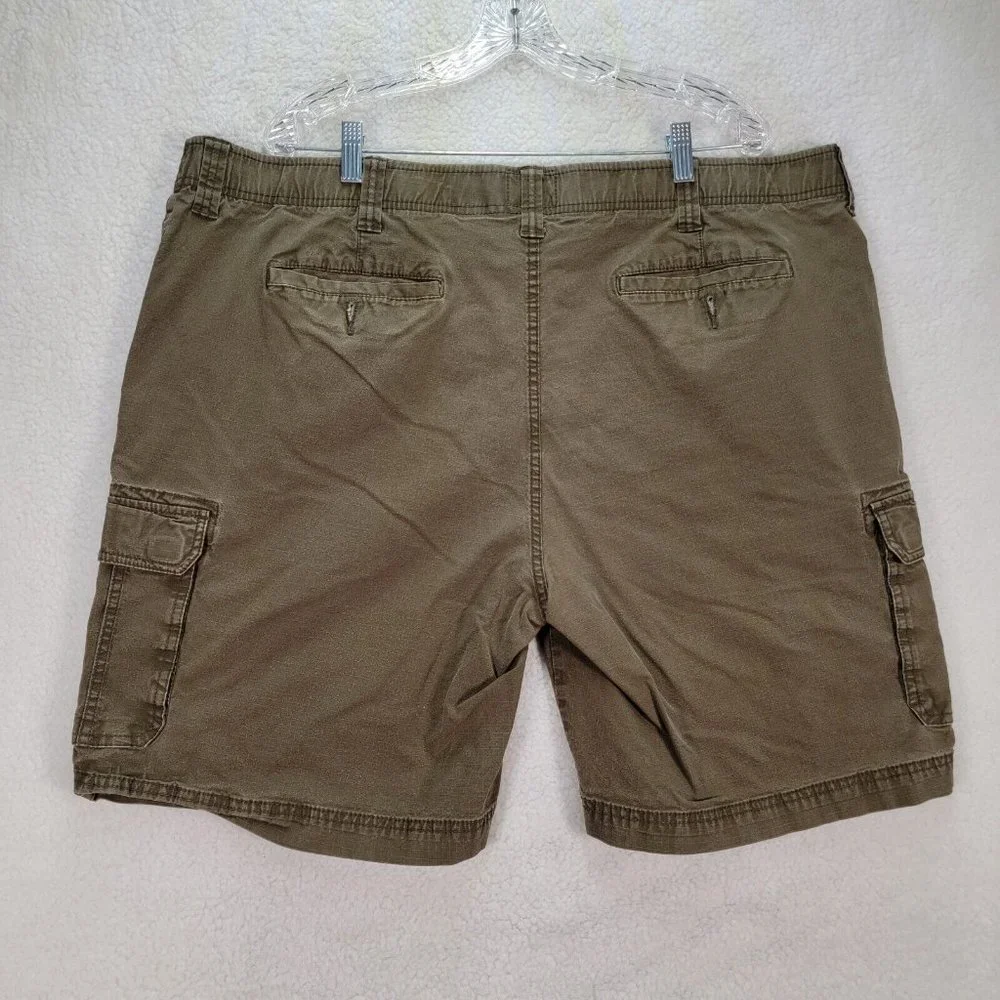 St. John's Bay Brown Stretch Relaxed Fit Classic Casual Active Cargo Shorts